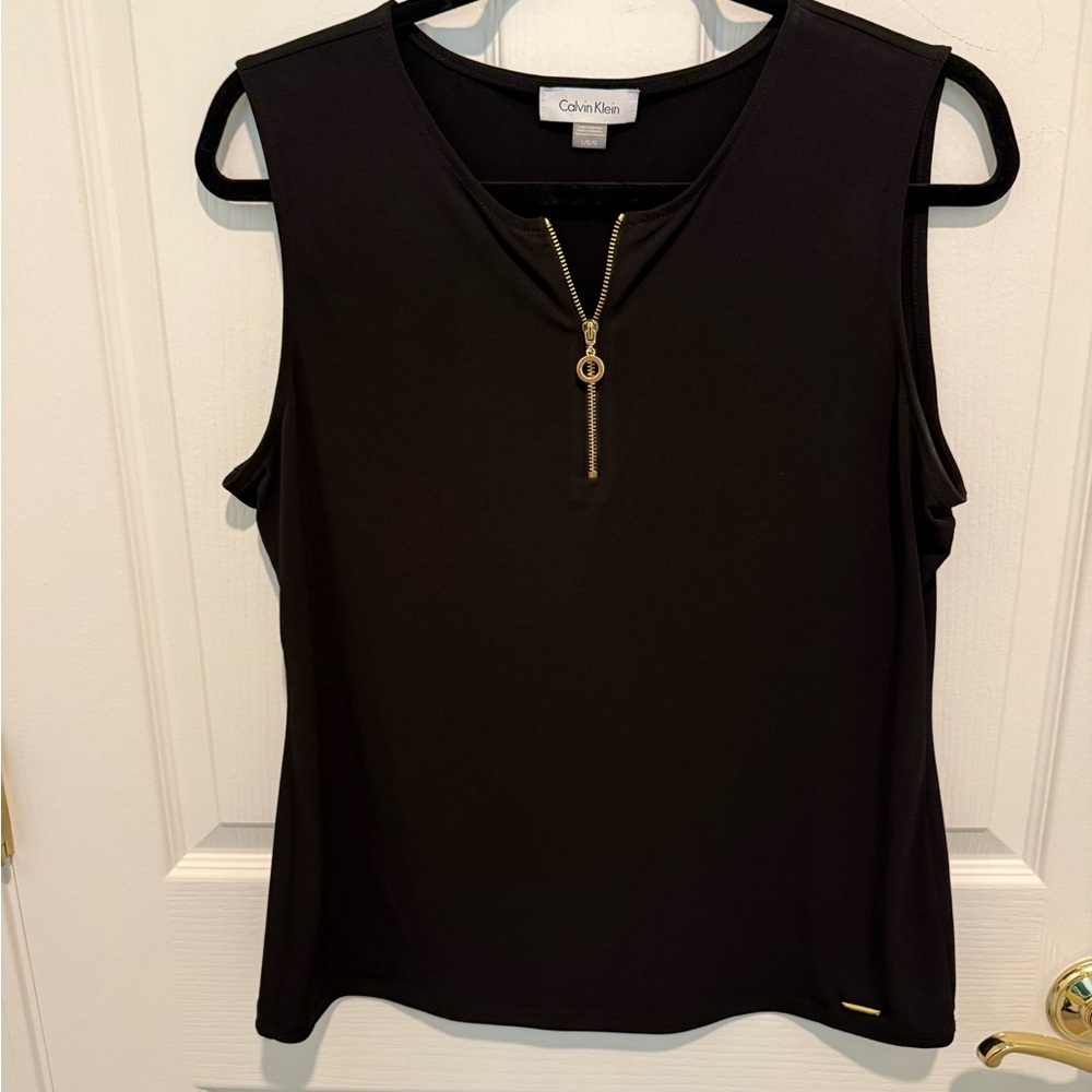 Like New Calvin Klein Black Sleeveless Tank Top